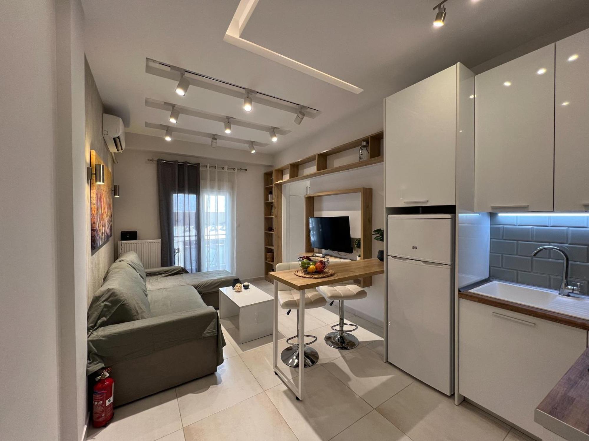 P Deluxe Suites 7 Солун Екстериор снимка