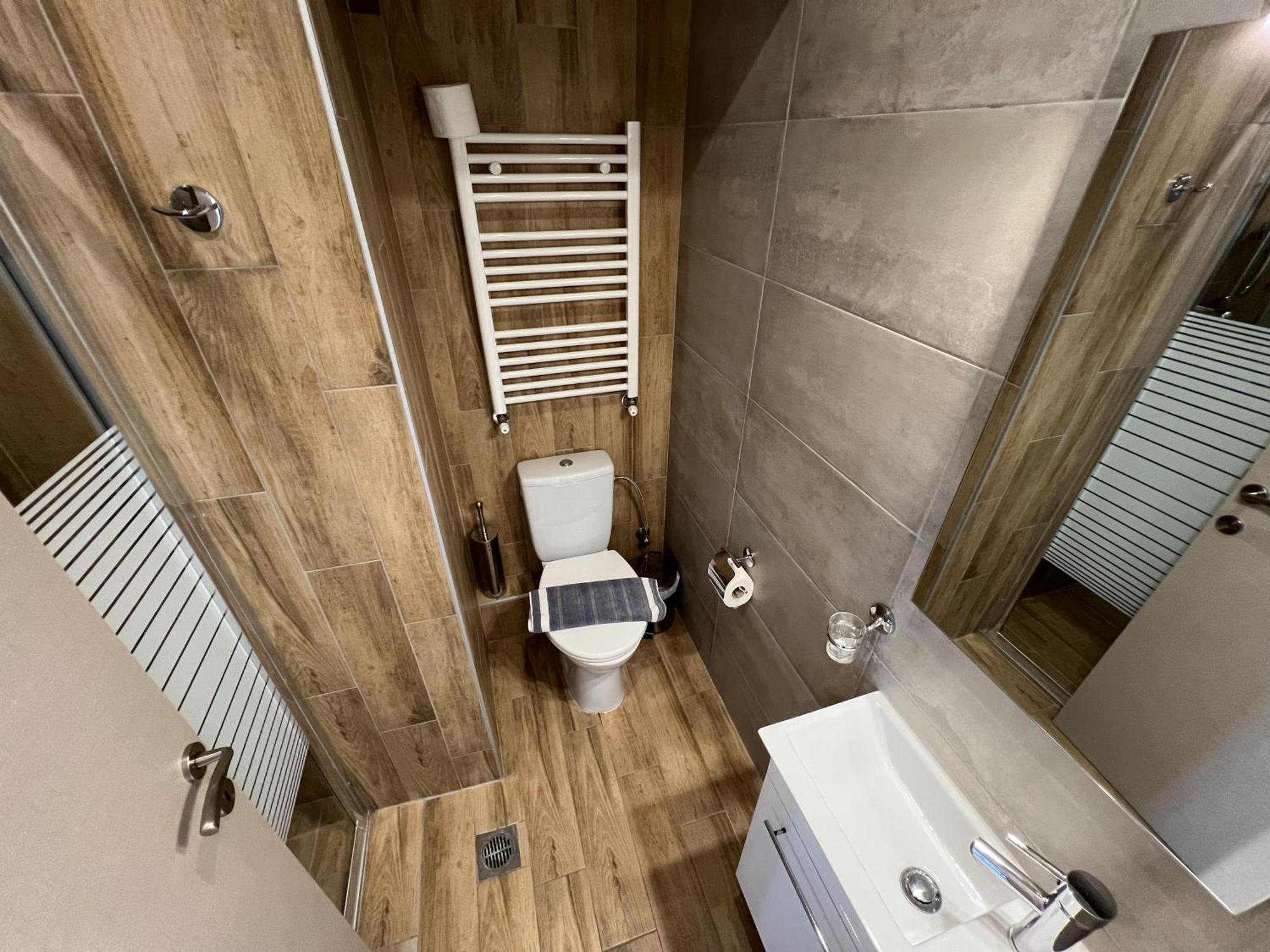 P Deluxe Suites 7 Солун Екстериор снимка