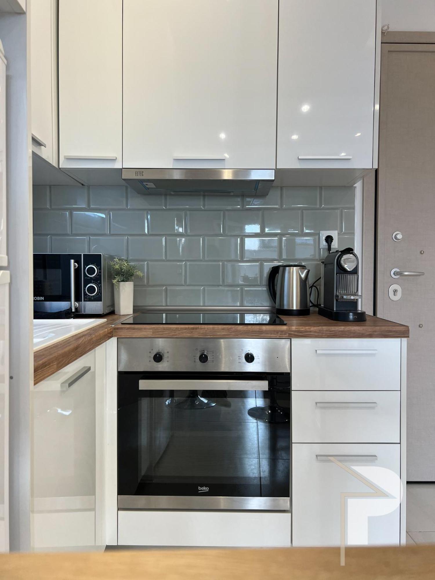 P Deluxe Suites 7 Солун Екстериор снимка